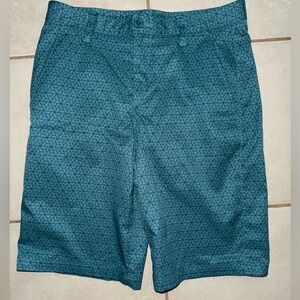 Boys size 16 Under Armour golf shorts